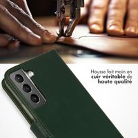 Selencia Étui de téléphone portefeuille en cuir véritable Samsung Galaxy S22 - Vert