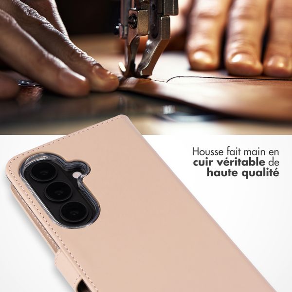 Selencia Étui portefeuille en cuir véritable Samsung Galaxy S26 - Dusty Pink
