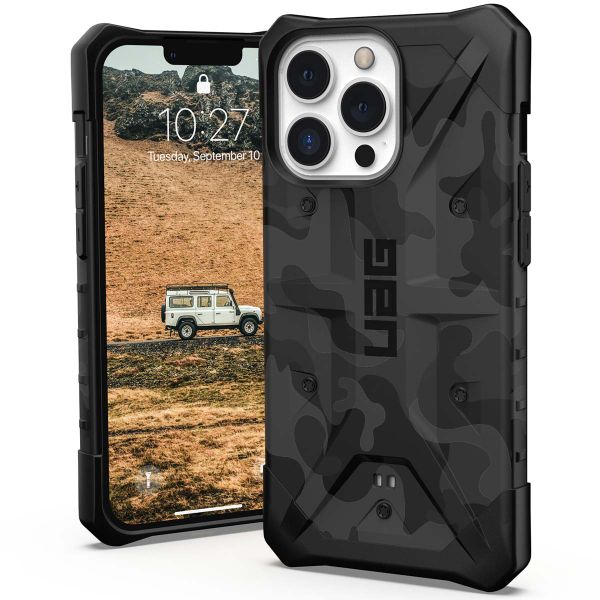 UAG Coque Pathfinder iPhone 13 - Midnight Camo