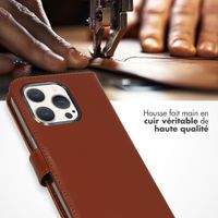 Selencia Étui portefeuille en cuir véritable Apple iPhone 15 Pro - Marron clair