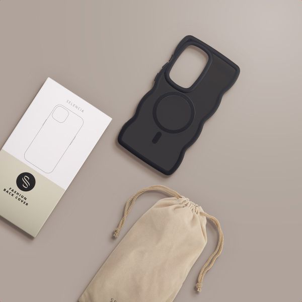 Selencia Coque arrière Wavy avec MagSafe Samsung Galaxy S24 Ultra - Noir