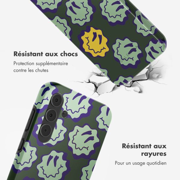 Selencia Coque arrière Vivid Samsung Galaxy A55 - Wavy Smiley Green