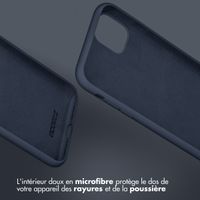 Accezz Coque Liquid Silicone iPhone 13 - Bleu foncé