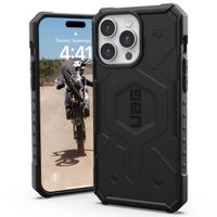 UAG Coque Pathfinder MagSafe iPhone 15 Pro Max - Noir