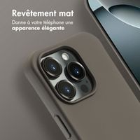 imoshion Coque arrière Color avec cordon amovible et MagSafe Apple iPhone 16 Pro Max - Black Coffee