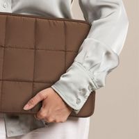 Selencia Pochette ordinateur Puffy 15-16 pouces - Mocha Brown