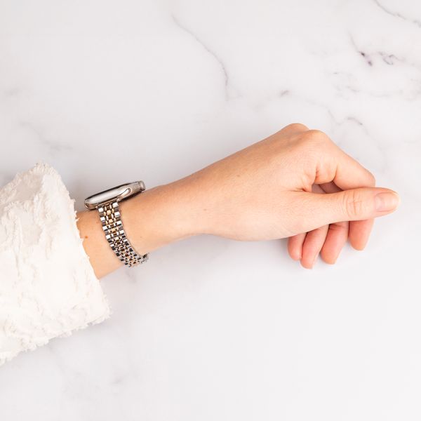 Selencia Bracelet en acier slim style Jubilee Apple Watch Series 1 t/m 9 / SE (38/40/41 mm) | Series 10 / 11 (42 mm) - Zilver & Rosé Goud / Silver & Rose Gold