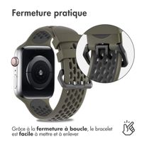 imoshion ﻿Boucle de bracelet de sport en silicone Apple Watch Series 1-9 / SE - 38/40/41 mm / Series 10 - 42 mm - Vert / Noir