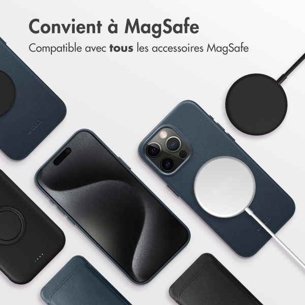 Accezz Coque arrière en cuir avec MagSafe Apple iPhone 15 Pro Max - Nightfall Blue