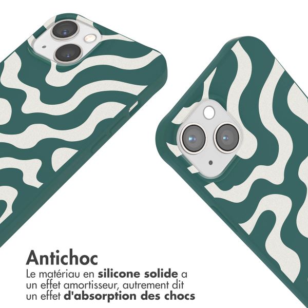 imoshion Coque design en silicone avec cordon iPhone 14 - Petrol Green Groovy