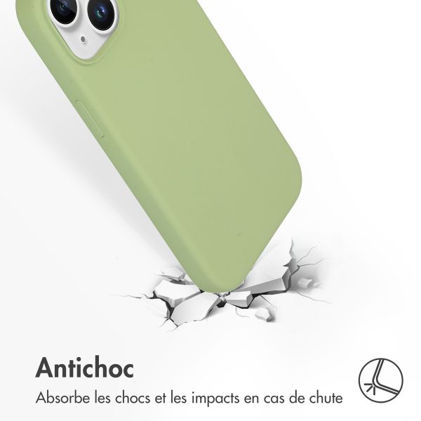 Accezz Coque Liquid Silicone avec MagSafe Apple iPhone 15 - Vert