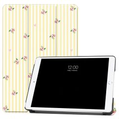 imoshion Coque tablette Design Trifold Apple iPad 9 (2021) 10.2 pouces / iPad 8 (2020) 10.2 pouces / iPad 7 (2019) 10.2 pouces - Garden Stripes