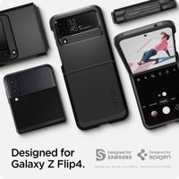 Spigen Coque Tough Armor Samsung Galaxy Flip 4 - Noir