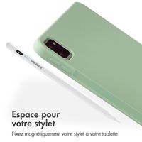 Accezz Coque Liquid Silicone avec porte-stylet Apple iPad Pro 11 (2022 / 2021 / 2020 / 2018) - Vert clair
