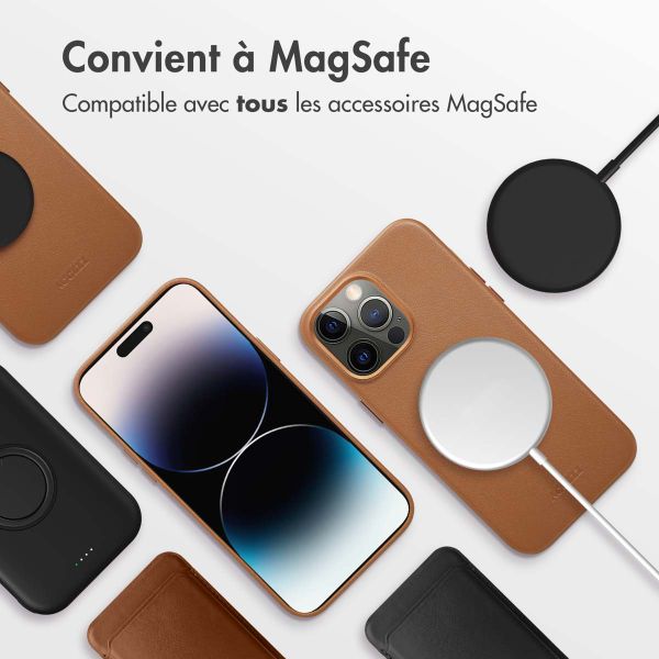 Accezz Coque arrière en cuir avec MagSafe iPhone 14 Pro Max - Sienna Brown