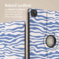 imoshion Coque tablette Design rotatif à 360° Apple iPad Air 13 pouces (2025) M3 / (2024) M2 - White Blue Stripes