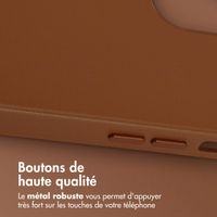 Accezz Coque arrière en cuir avec MagSafe Apple iPhone 12 (Pro) - Sienna Brown