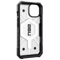UAG Coque Pathfinder MagSafe Apple iPhone 15 - Ice Clear