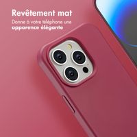 imoshion Coque arrière Color avec cordon amovible et MagSafe Apple iPhone 14 Pro - Raspberry