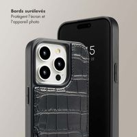 Selencia Coque Croco avec cordon et porte-cartes Nova iPhone 15 Pro - Black