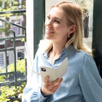 Selencia Étui de téléphone portefeuille en cuir véritable Samsung Galaxy A72 - Greige