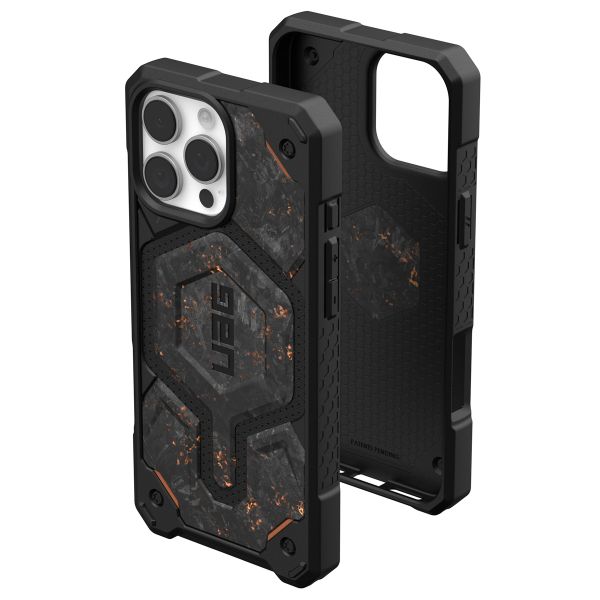 UAG Coque arrière Monarch Pro Apple iPhone 16 Pro Max - Forged Carbon
