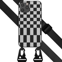 Selencia Coque design en silicone avec cordon amovible Apple iPhone 12 (Pro) - Irregular Check Black