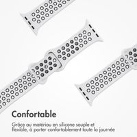 imoshion Bracelet sport⁺ Apple Watch Series 1 á 9 / SE (38/40/41 mm) | Series 10 / 11 (42 mm) - Taille S/M - Pure Platinum & Black