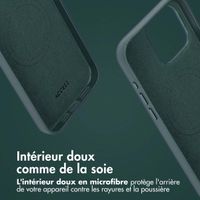 Accezz Étui de téléphone portefeuille en cuir 2-en-1 avec MagSafe iPhone 15 Pro Max - Cedar Green