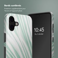 Selencia Coque arrière Vivid avec MagSafe Apple iPhone 16 - Nature Grayed Jade