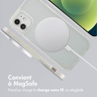 imoshion Coque Color Guard avec MagSafe iPhone 12 (Pro) - Blanc