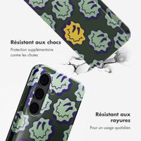 Selencia Coque arrière Vivid Samsung Galaxy S24 - Wavy Smiley Green