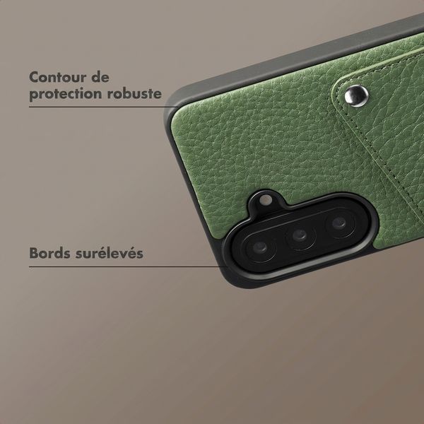 Selencia Coque Riva avec porte-cartes Samsung Galaxy A57 (5G) - Sage Green