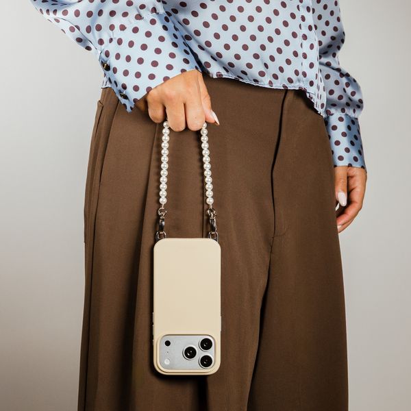 Selencia Coque arrière Rivièra avec MagSafe avec crochets amovibles iPhone 12 / 12 Pro - Milky Latte