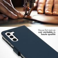 Selencia Étui portefeuille en cuir véritable Samsung Galaxy S23 - Bleu