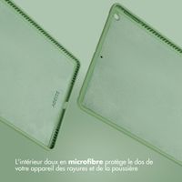 Accezz Coque Liquid Silicone iPad 9 (2021) 10.2 pouces / iPad 8 (2020) 10.2 pouces / iPad 7 (2019) 10.2 pouces - Vert clair