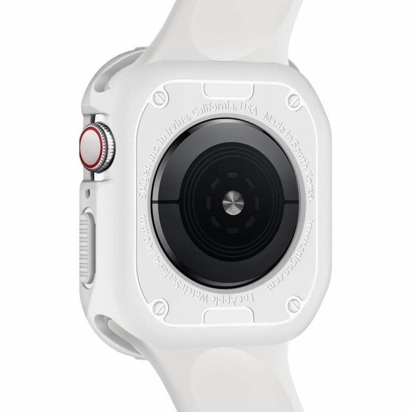 Spigen Coque Rugged Armor™ pour l'Apple Watch Series 4-6 / SE - 44 mm - Blanc