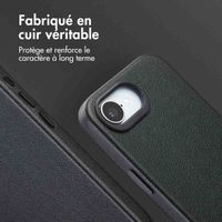Accezz Coque arrière en cuir avec MagSafe Apple iPhone 16e - Onyx Black