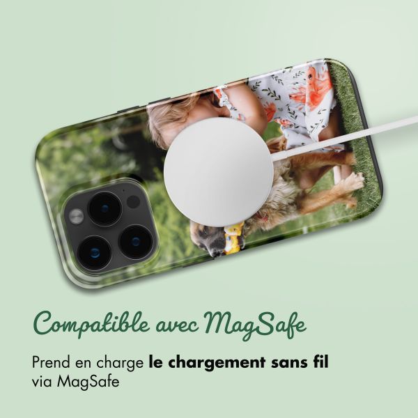 Concevez votre propre coque Tough avec MagSafe Apple iPhone 15 Pro Max - Blanc