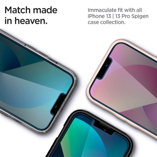 Spigen Protection d'écran en verre trempé GLAStR Privacy Applicator Apple iPhone 13 / 13 Pro