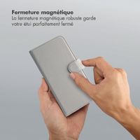 Selencia Étui portefeuille amovible Olyn avec MagSafe Samsung Galaxy A57 (5G) - Gris