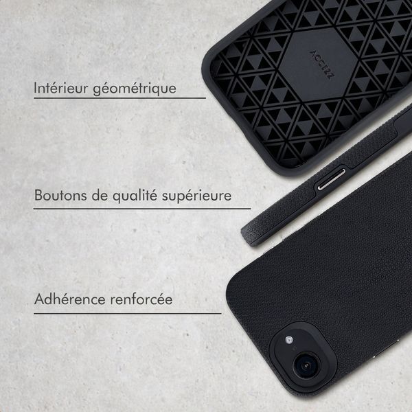 Accezz Coque Tough avec MagSafe Apple iPhone 17e / 16e - Noir