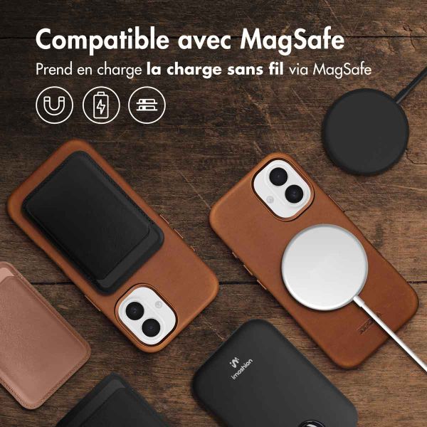 Accezz Coque MagSafe en cuir vintage Apple iPhone 16 - Tabacco Cognac