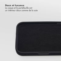 Selencia Étui portefeuille amovible Olyn avec MagSafe Apple iPhone 16 - Noir