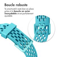 imoshion Bracelet de sport en silicone avec trous Fitbit Charge 5 / Charge 6 - Turquoise