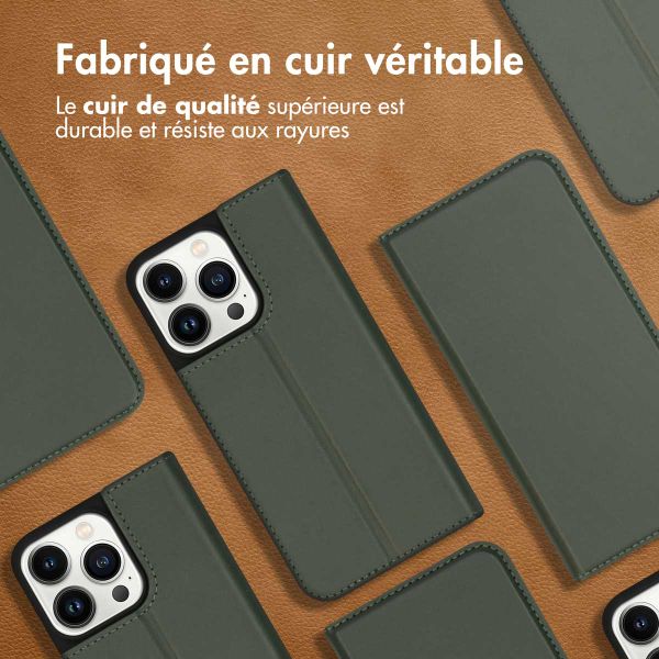 Accezz Étui de téléphone Slim Folio en cuir de qualité supérieure iPhone 13 Pro - Vert