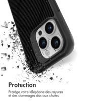 imoshion Rugged Hybrid Carbon Case avec MagSafe Apple iPhone 15 Pro Max - Noir