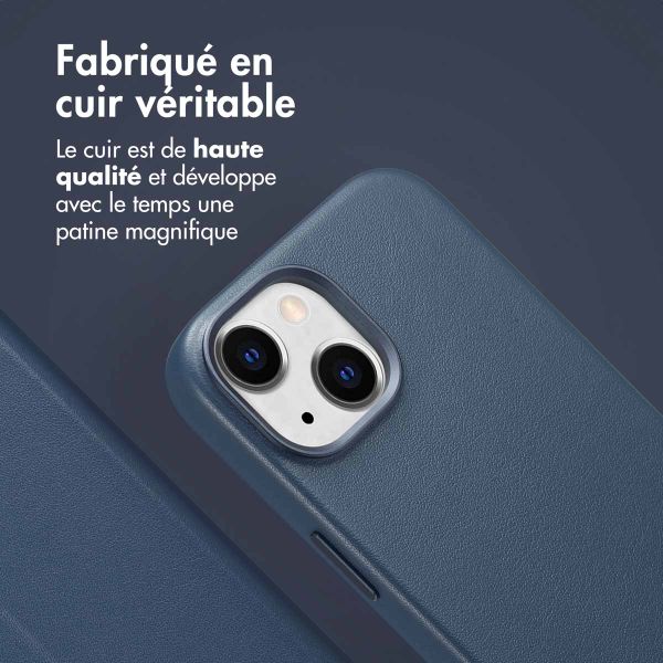 Accezz Étui de télephone portefeuille en cuir 2-en-1 avec MagSafe Apple iPhone 15 - Nightfall Blue