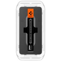 Spigen Protection d'écran en verre trempé GLAStR Fit + Applicator 2-pack Samsung Galaxy S24 / S25