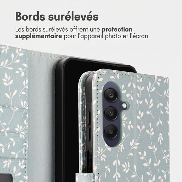 imoshion Étui de télephone portefeuille Design Samsung Galaxy A26 - Smoke Green Flowers